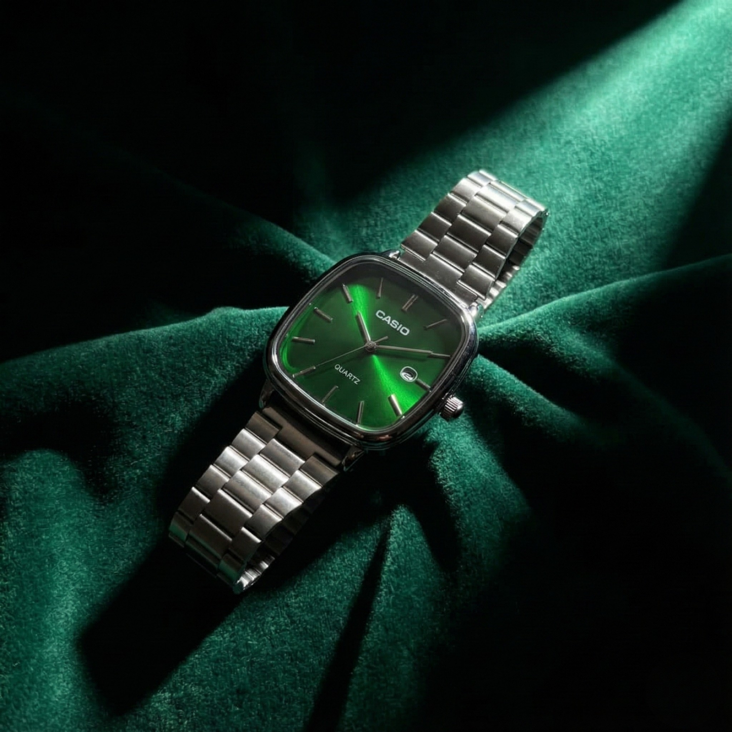 Casio Siyah Vintage Saat Çam Yeşili